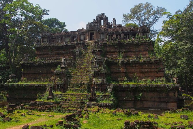 1-Day Angkor Wat Sunrise & All Interesting Temples Private Tour - Preah Palilay, a quiet final stop