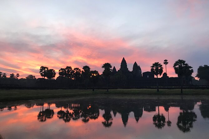 1 Day | Angkor Wat Sunrise with Small Tour - Who will get the most from this morning