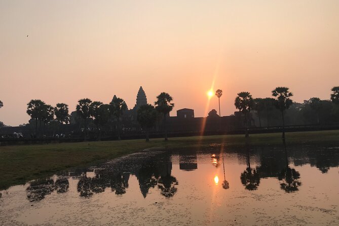 1 Day | Angkor Wat Sunrise with Small Tour - Bayon Temple and its quiet stone faces