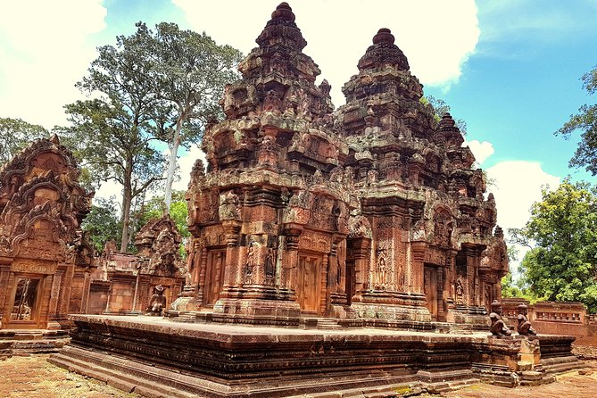 1day Private tour, Angkor sunrise,all main temples, Banteay srei - Banteay Srei’s fine carvings