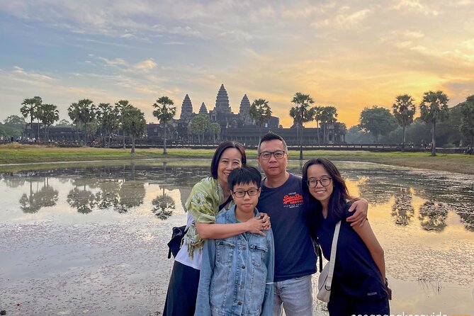 2-Day Angkor Wat and Banteay Srei with Countryside Exploration - Breakfast beside Srah Srang