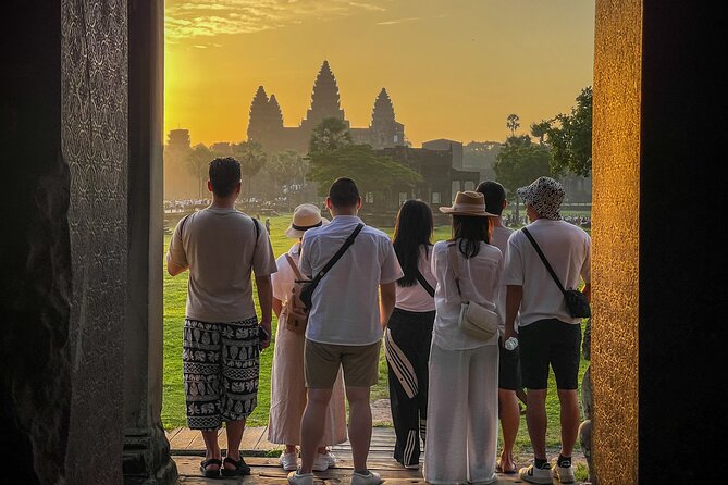 2 Day Angkor Wat Kulen Mountain Beng Mealea Floating Village Tour - Why this two-day route works