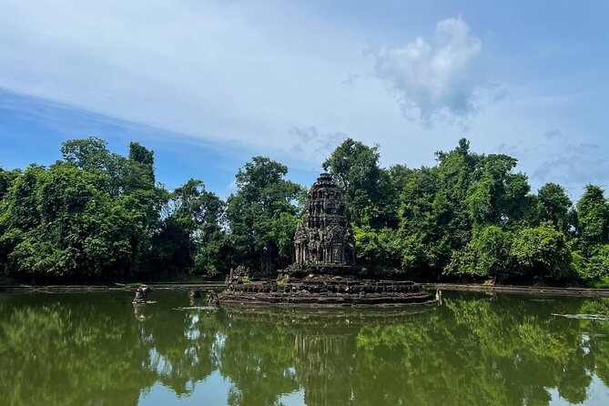 2-Day Angkor Wat Tour with Banteay Srei and Floating Village - Day 2: Sunrise, Ta Prohm, and the smaller temples