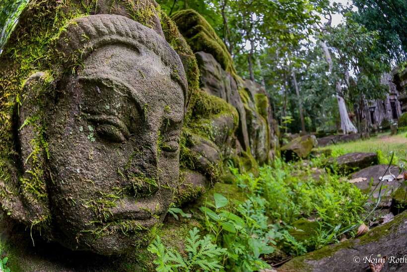 2-Day Angkor Wat With Small, Big Circuit & Banteay Srei Tour - Banteay Samre and Banteay Kdei