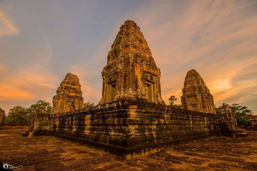2-Day Angkor Wat With Small, Big Circuit & Banteay Srei Tour - Angkor Thom, Bayon, and the royal center