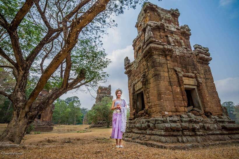 2-Day Angkor Wat With Small, Big Circuit & Banteay Srei Tour - The road to Banteay Srei