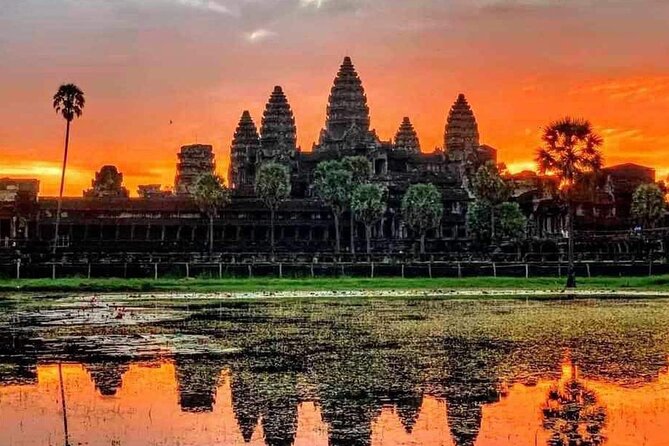 2 Day Small Group Guided Tour Siem Reap Province - Day one begins before dawn at Angkor Wat