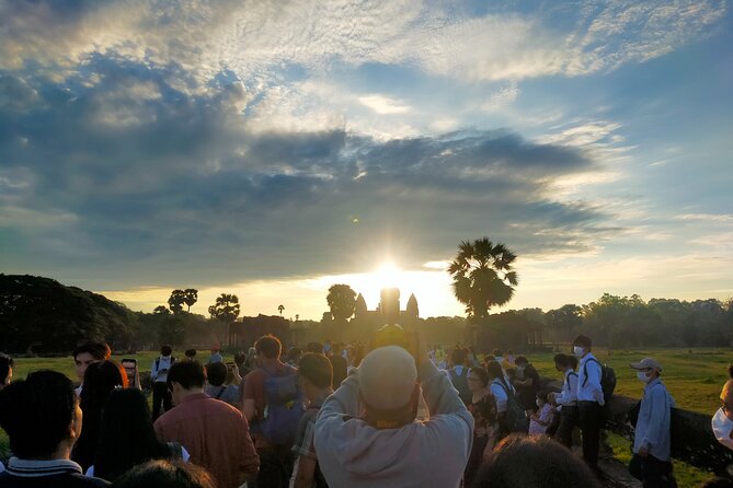 2-Day tour with sunrise - What the guide adds to the stone