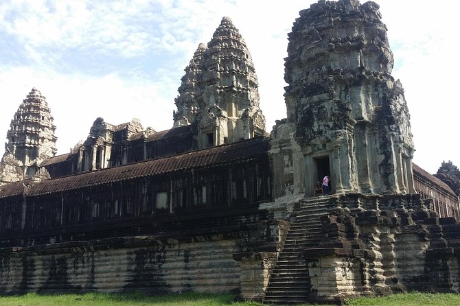 2 Days Angkor Wat Sunrise and Sunset Private Tour - What the private format changes