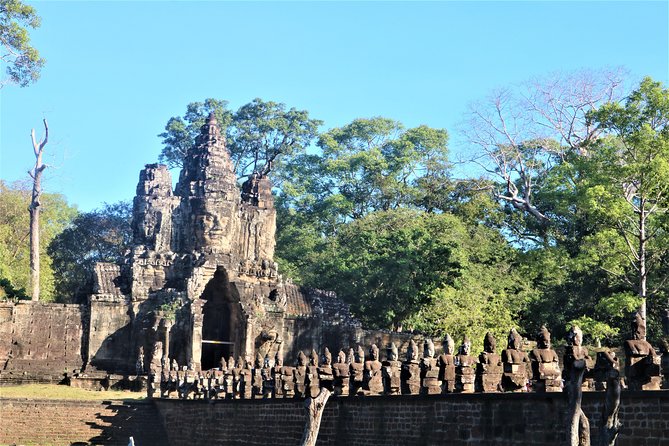 2 Days Temples with Sunrise-Small Group - Day two begins with Angkor Wat at sunrise