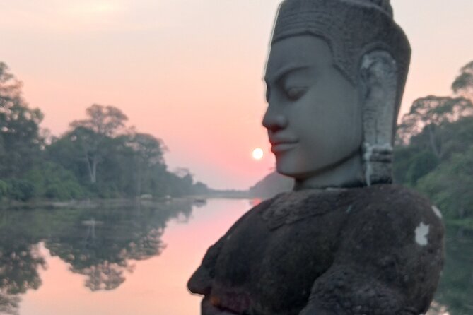 2 Days Tuk Tuk Private Tour of Angkor - Guides, explanations, and photo stops