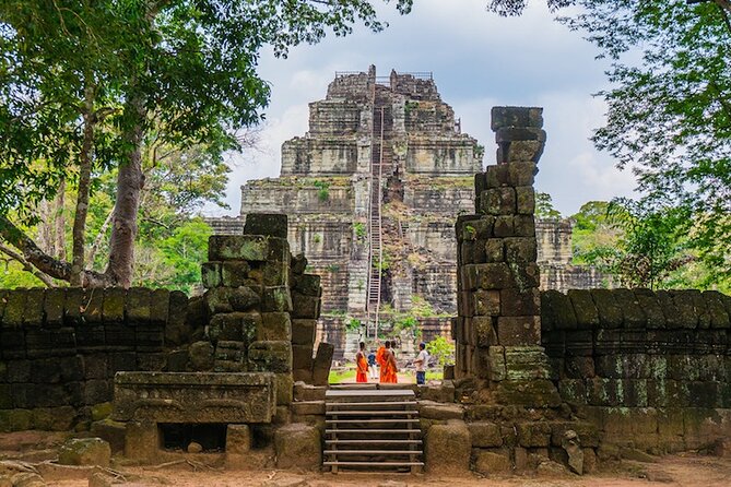 3-Day Adventure in Siem Reap: Discover the Heart Of Cambodia - Day two: Banteay Srei and Cambodia beyond the main circuit