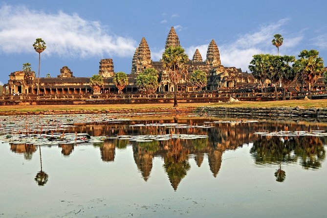 3-Day Angkor, Lake-side Village & Roluos Temples Tour - Day 3: Tonle Sap villages and the Roluos temples