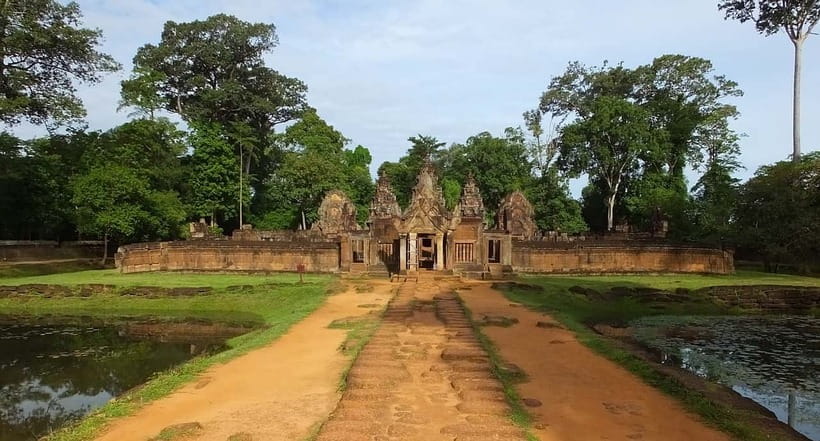 3-Day Angkor Wat & All Major Temples & Kulen Mount Waterfall - What the $213 price really covers