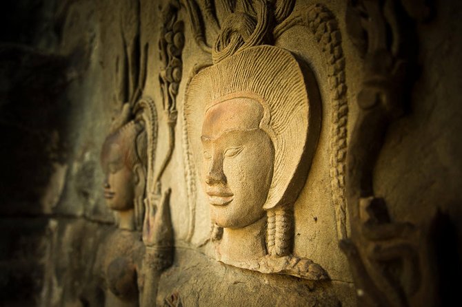 3-Day Angkor Wat with All Interesting Major Temples, Banteay Srei & Beng Mealea - Angkor Thom in the afternoon