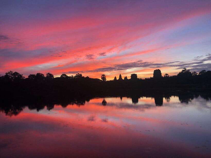 3-Day Exploring Angkor Wat & Siem Reap Highlights Tour. - Sunrise at Angkor Wat, then the temple circuit