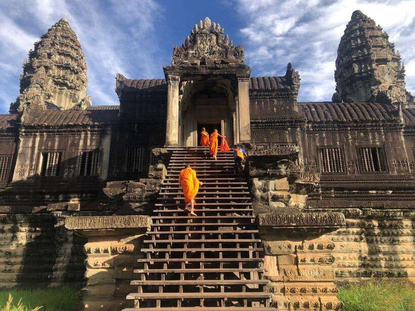 3-Day Exploring Angkor Wat & Siem Reap Highlights Tour. - Should you book this three-day route?