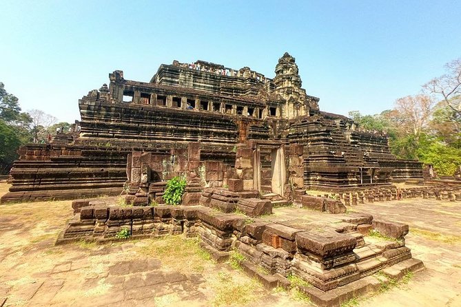 3-Day Tour(Unforgettable Angkor Temple Complex, Banteay Srei& Floating Village) - Day three: Pink sandstone and Tonle Sap life