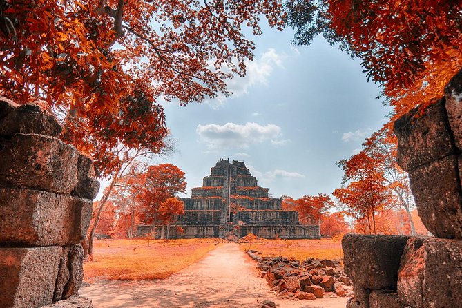 4-Day All Major Temples & Kulen mountain & Koh Ker & Beng Mealea - Day three: sunrise, Jayavarman VII, and the Roluos group