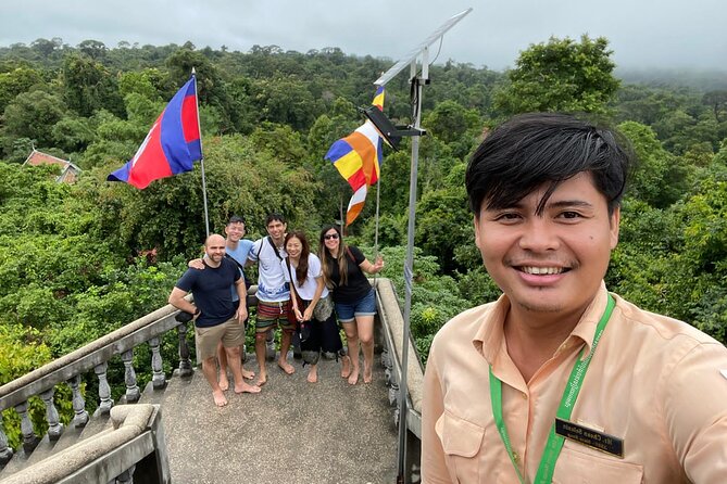 4-Day Excursion of Angkor, Koh Ker, Beng Mealea, Tonle Sap and Waterfalls - Guides, vehicles, and the daily rhythm