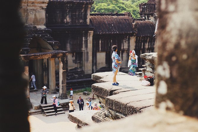 4-Day Tour from Siem Reap to Phnom Penh - Hotels, transport, meals, and group size