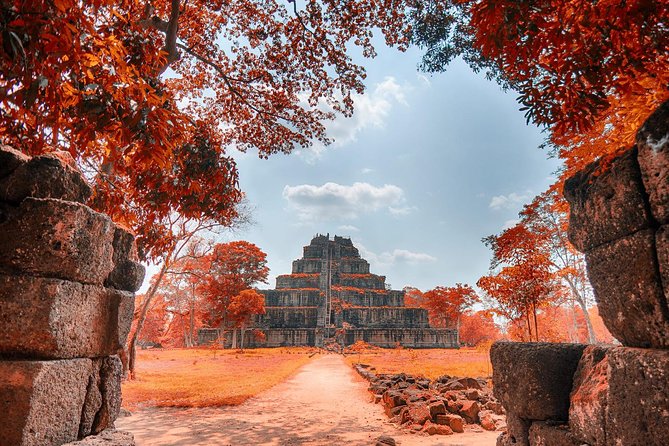 5-Day All Major Temples & Kulen Mount Waterfall & Koh Ker & Beng Mealea - Guide quality and the small practical touches