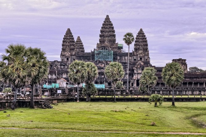 5 Must-See Temples With Private Guided Tour - Ta Prohm and the Tomb Raider effect