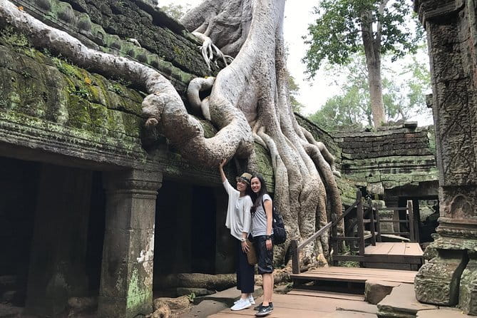 A Day Angkor Park Tours - Private English Speaking Tour Guide - Small details that make the day easier