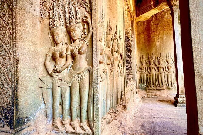 A Day Trip to Angkor Wat, Bayon, Taprohm from Phnom Penh - Meeting your guide at Angkor Park