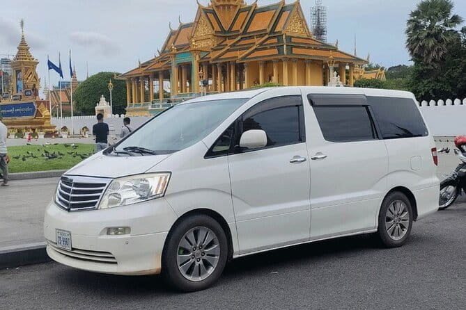 A Day Trip Transfer Sightseeing Phnom Penh Siem Reap - What the private vehicle adds