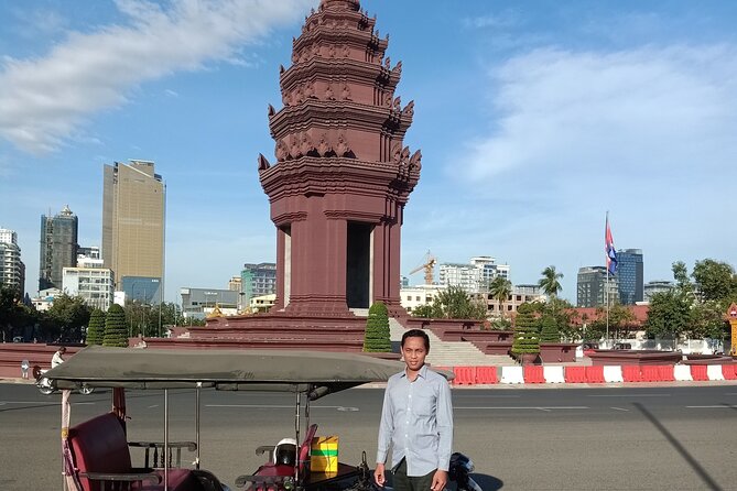A Full Day Tour for Royal Palace, S21, Killing Fields & More - What this Phnom Penh day is really about