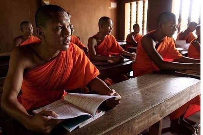 Afternoon tour by tuk tuk to bamboo train,bat cave,killing cave,countryside. - Who Should Book This Battambang Afternoon?