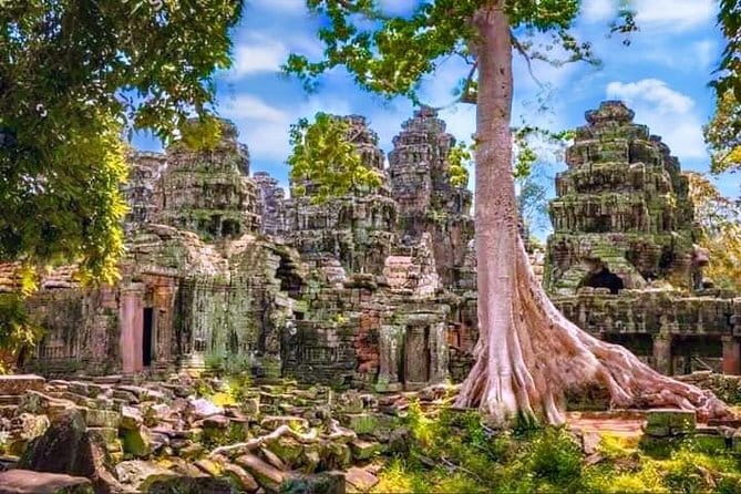 Amazing full day TUKTUK tour - Riding by tuk-tuk through Angkor