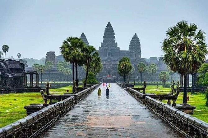 Angkor Full Day Tour All The Main Temples - Preah Khan, a quieter jungle-framed stop