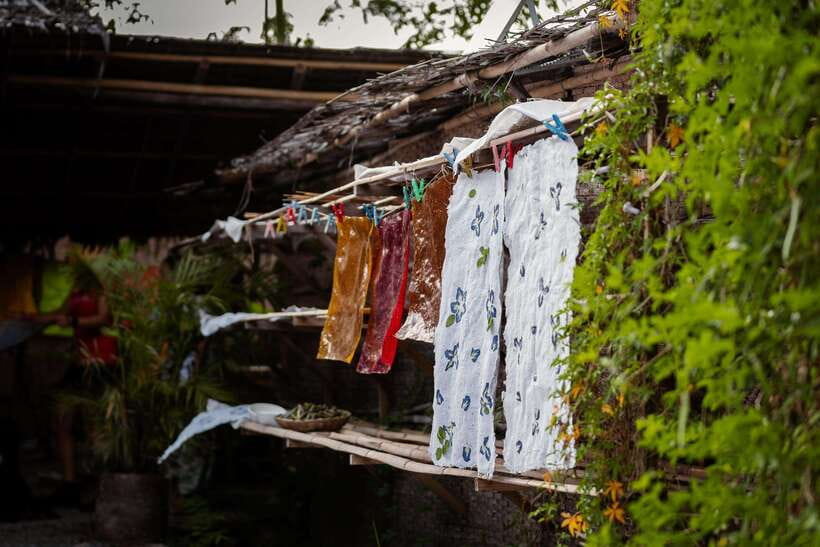 Angkor Silk Farm & Lotus Silk Farm: Siem Reap Discovery Tour - Comparing the two stops