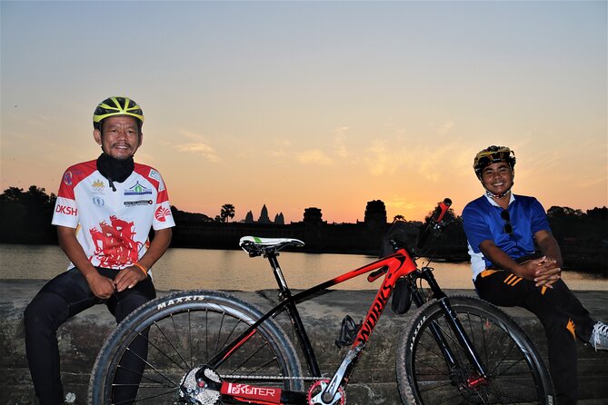 Angkor Sunrise Expedition Cycling Through Serene Backroads - A pre-dawn start for Angkor Wat sunrise