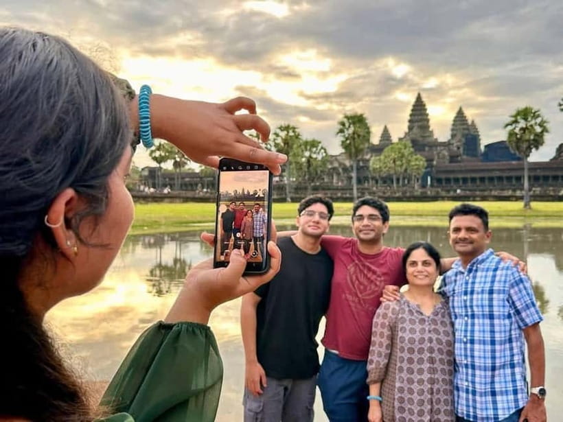 Angkor Sunrise or Sunset Tour (includes breakfast or lunch) - Breakfast beside Srah Srang Royal Bath