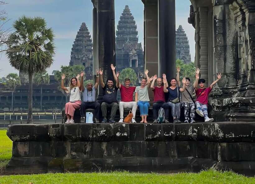 Angkor Wat 2-Day complex Sun rise & Sun set with Guided Tour - Sunset at Phnom Bakheng requires patience