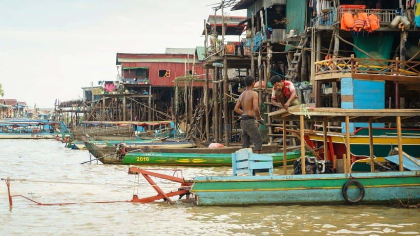 Angkor Wat: 2-Day Sunrise and Floating Village Tour - Sunrise at Angkor Wat starts the first day
