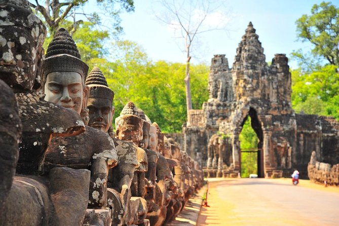 Angkor wat and Small group temples Full day tours - Why this route works for a first day at Angkor
