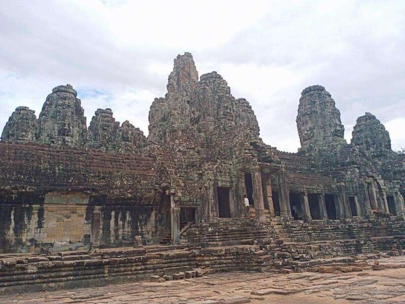 Angkor Wat, Angkor Thom, and Ta Prohm Day Trip with Sunset - Who should book this day trip?