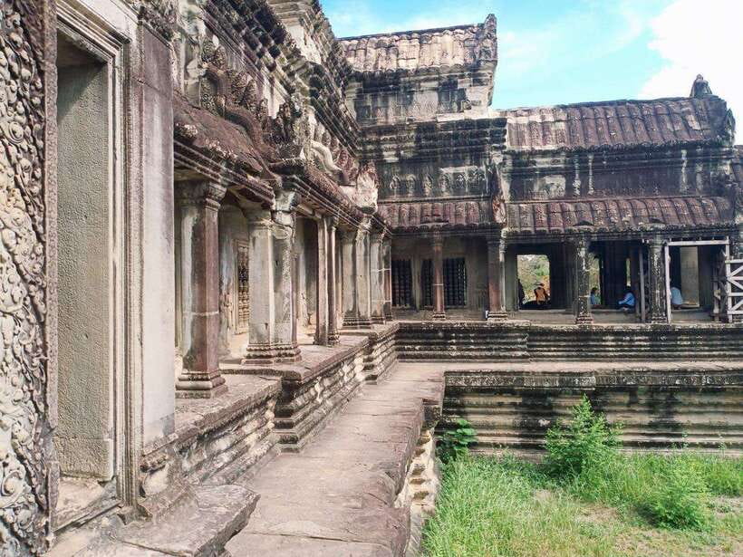 Angkor Wat, Angkor Thom, and Ta Prohm Day Trip with Sunset - Baphuon adds height and a different mood