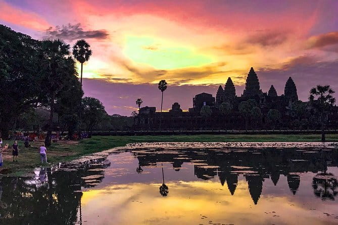 Angkor Wat & Banteay Srei 1-Day Tour - The long ride to Banteay Srei