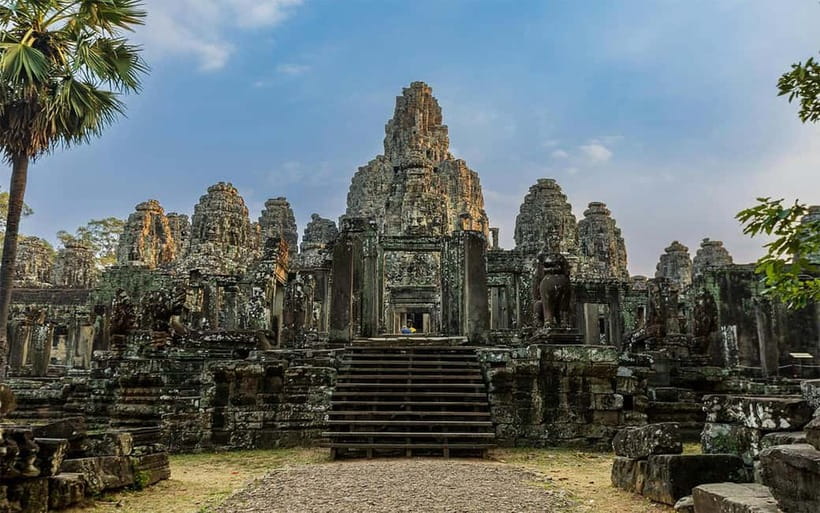 Angkor Wat: Full-Day Guided Sunset Tour - Lunch and the practical value of a real break
