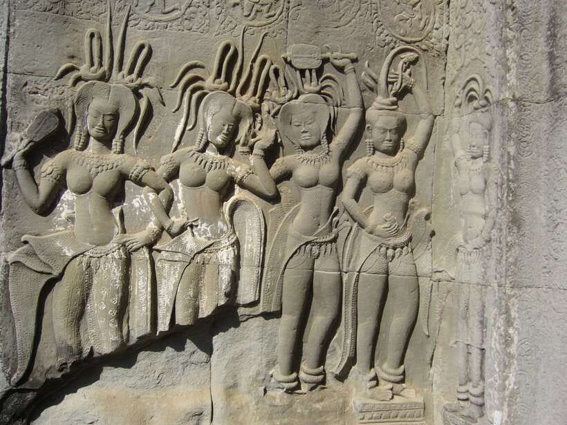 Angkor Wat Full-Day Private Tour with Sunrise - Key points at a glance