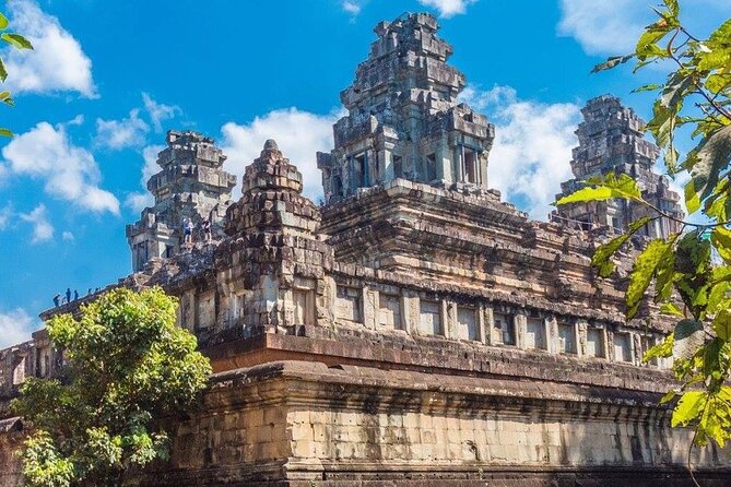 Angkor Wat Full-Day Sunrise & Sunset Private Tour All Interesting Major Temples - 4:45am pickup and the first light at Angkor Wat