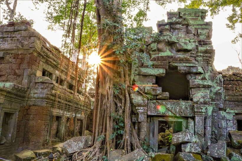 Angkor Wat: Full-Day Temples Small Group Tour - The early start and ride from Siem Reap