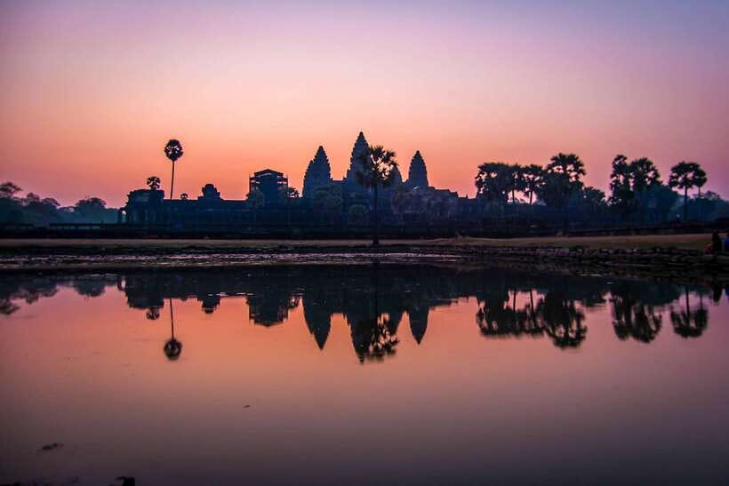 Angkor Wat: Highlights and Sunrise Guided Tour - Key points at a glance