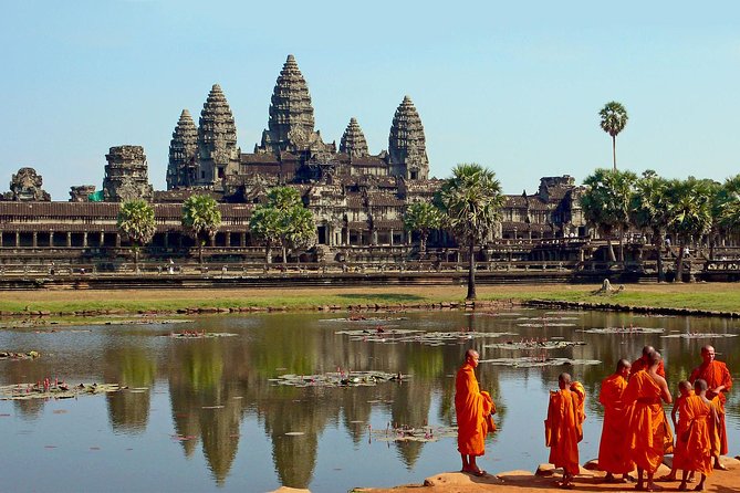 Angkor Wat Private Day Tour from Siem Reap - Angkor Wat: scale, symmetry, and a remarkable wall