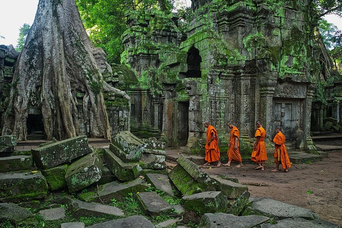 Angkor Wat Private Tour with English Speaking Driver, NO guide - What to wear and how much walking to expect